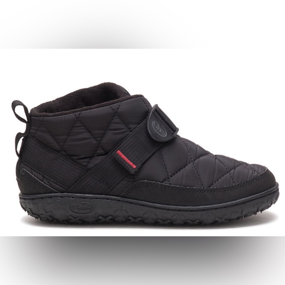 CHACO RAMBLE PUFF Shoes Women’s 6 Water Resistant Black Red Diamond Quilted